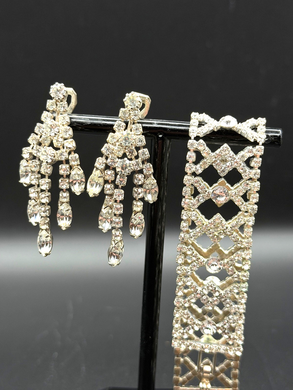 VTG Clear Rhinestone Bracelet & Dangle Clip on Earrings Set Art Deco Style